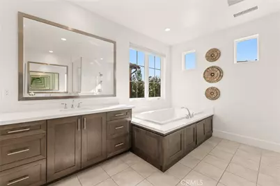 65 Glacier Valley, Irvine, CA 92602 - Photo 37