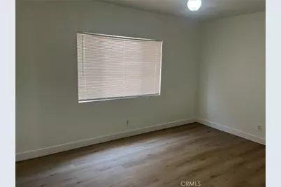 471 Hoefner, Los Angeles, CA 90022 - Photo 3