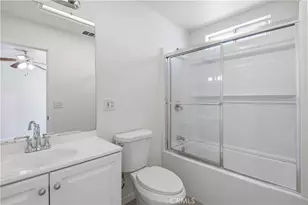 17081 Kampen Ln, Huntington Beach, CA 92647 - Photo 15