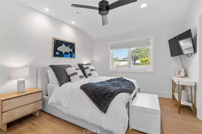 515 Tustin Ave, Newport Beach, CA 92663 - Photo 23