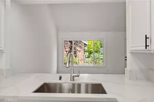 164 Brookline Ln, Costa Mesa, CA 92626 - Photo 7