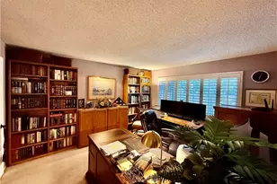 20391 Brentstone Ln, Huntington Beach, CA 92646 - Photo 17