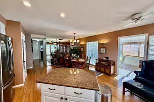 20391 Brentstone Ln, Huntington Beach, CA 92646 - Photo 5