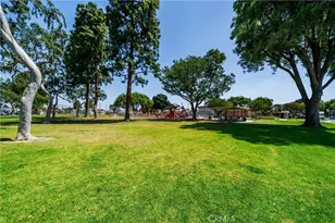 2526 Dollar St, Lakewood, CA 90712 - Photo 37