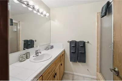 1170 Klondike, Lake Arrowhead, CA 92352 - Photo 27