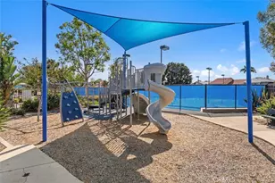16 Alegria, Irvine, CA 92620 - Photo 55
