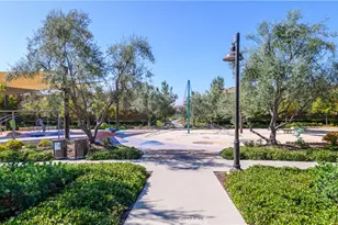 123 Globe, Irvine, CA 92618 - Photo 39