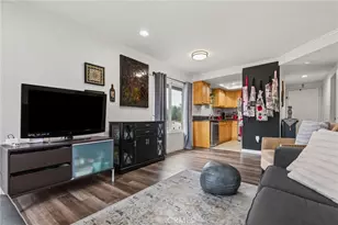 799 Gianni Dr, Corona, CA 92879 - Photo 11