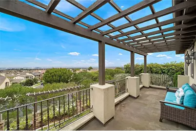 17 Ferrand, Newport Coast, CA 92657 - Photo 3