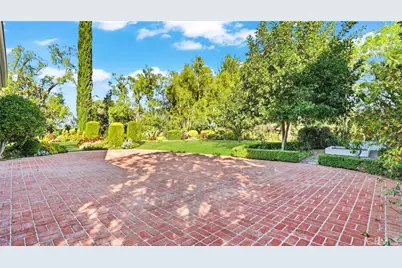 4548 Ellenboro, Woodland Hills, CA 91364 - Photo 61