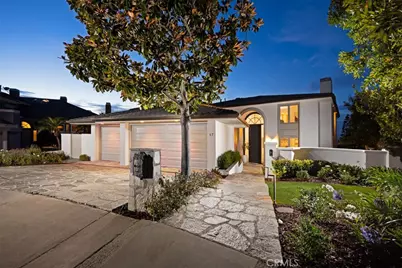 17 Napoli, Newport Beach, CA 92660 - Photo 3