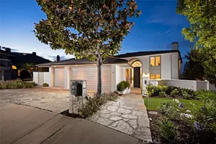 17 Napoli, Newport Beach, CA 92660 - Photo 3