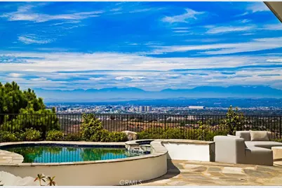 17 Napoli, Newport Beach, CA 92660 - Photo 19