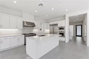 153 Apron, Irvine, CA 92618 - Photo 5