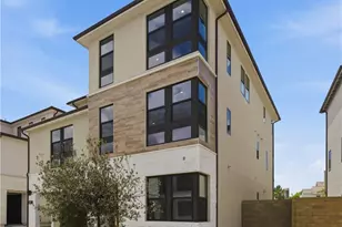 153 Apron, Irvine, CA 92618 - Photo 3