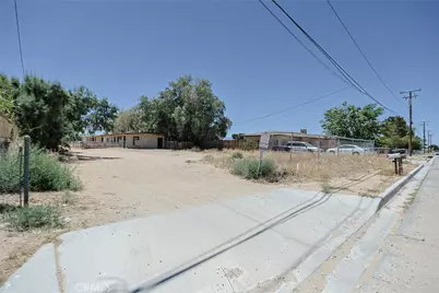 11389 Lee, Adelanto, CA 92301 - Photo 45