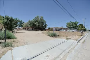 11389 Lee, Adelanto, CA 92301 - Photo 45