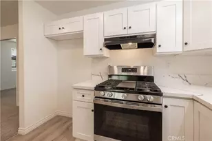 448 Victoria Ln, Sugarloaf, CA 92386 - Photo 7