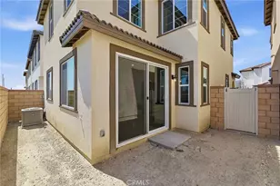 16551 Stone Pne Ln, Fontana, CA 92336 - Photo 3