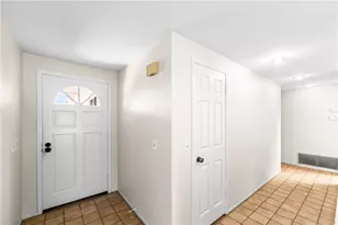 3462 Windsor Ct, Costa Mesa, CA 92626 - Photo 5