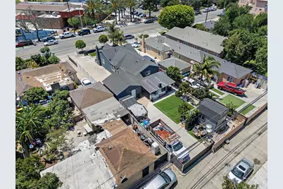 813 E Chestnut, Santa Ana, CA 92701 - Photo 37