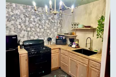 33064 Arrowbear, Running Springs, CA 92382 - Photo 9