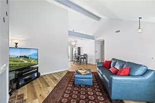 14 Aldergrove, Irvine, CA 92604 - Photo 3