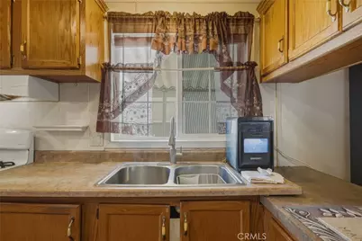 10800 Dale Avenue #215, Stanton, CA 90680 - Photo 13