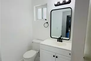 630 S Knott, Anaheim, CA 92804 - Photo 11