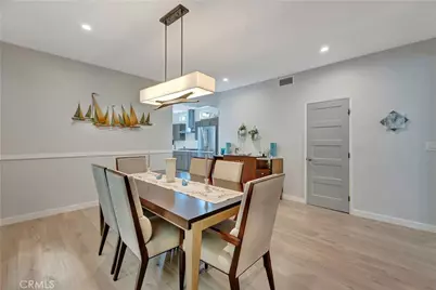 212 Hartford Avenue, Huntington Beach, CA 92648 - Photo 17