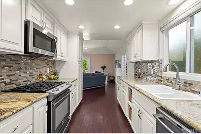 207 Memphis, Huntington Beach, CA 92648 - Photo 9