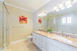 610 S Wilton Pl, Los Angeles, CA 90005 - Photo 21