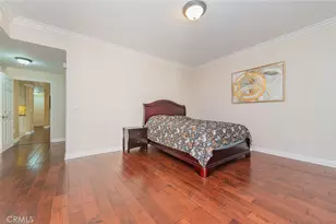 610 S Wilton Pl, Los Angeles, CA 90005 - Photo 17