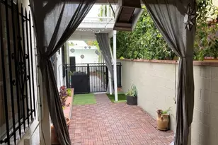1026 S Crescent Heights, Los Angeles, CA 90035 - Photo 49