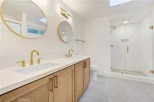 22323 Miranda St, Woodland Hills, CA 91367 - Photo 13