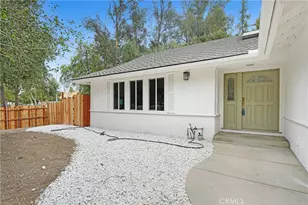 22323 Miranda St, Woodland Hills, CA 91367 - Photo 17
