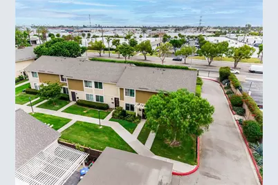 2921 S Sycamore St #E, Santa Ana, CA 92707 - Photo 35