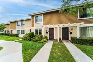 2921 S Sycamore St, Santa Ana, CA 92707 - Photo 3