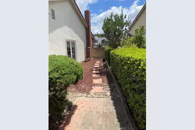 22441 Atomo, Mission Viejo, CA 92691 - Photo 13