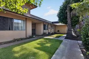 16572 Goldenwest St, Huntington Beach, CA 92647 - Photo 5