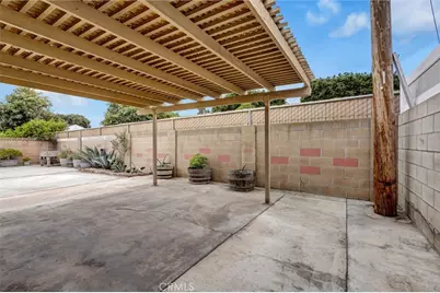 2420 S Artesia, Santa Ana, CA 92704 - Photo 43