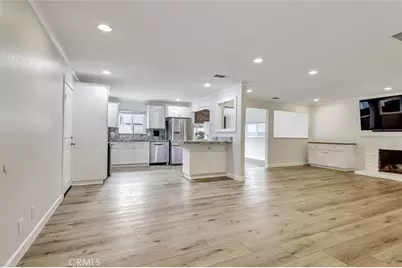 2420 S Artesia, Santa Ana, CA 92704 - Photo 7