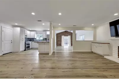 2420 S Artesia, Santa Ana, CA 92704 - Photo 9
