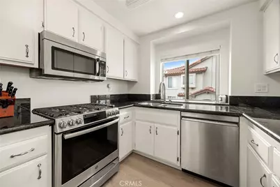 172 Via Lampara, Rancho Santa Margarita, CA 92688 - Photo 13