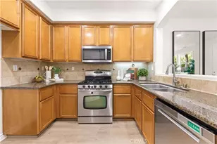 76 Trailing Vine, Irvine, CA 92602 - Photo 15