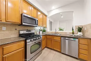 76 Trailing Vine, Irvine, CA 92602 - Photo 17