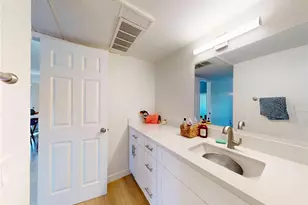 2835 S Fairview, Santa Ana, CA 92704 - Photo 17