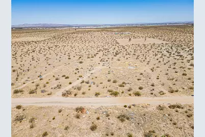 9500 Villa Street, Adelanto, CA 92301 - Photo 23