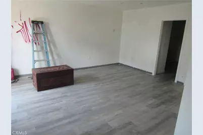 16592 Valencia, Fontana, CA 92335 - Photo 35