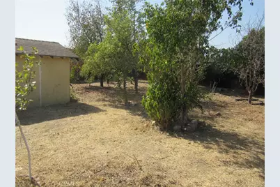 16592 Valencia, Fontana, CA 92335 - Photo 59